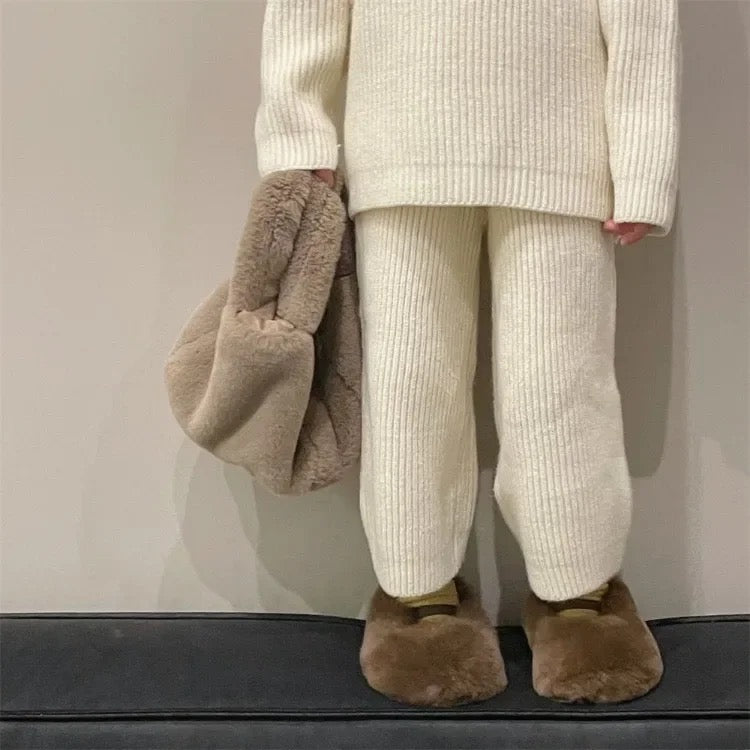 Thick knit roll neck and trousers cream/beige