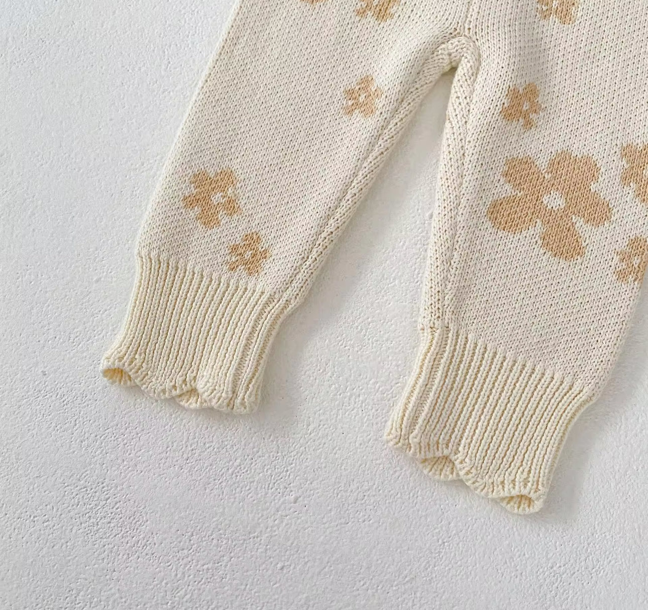 Pre order thick knit 4 piece set