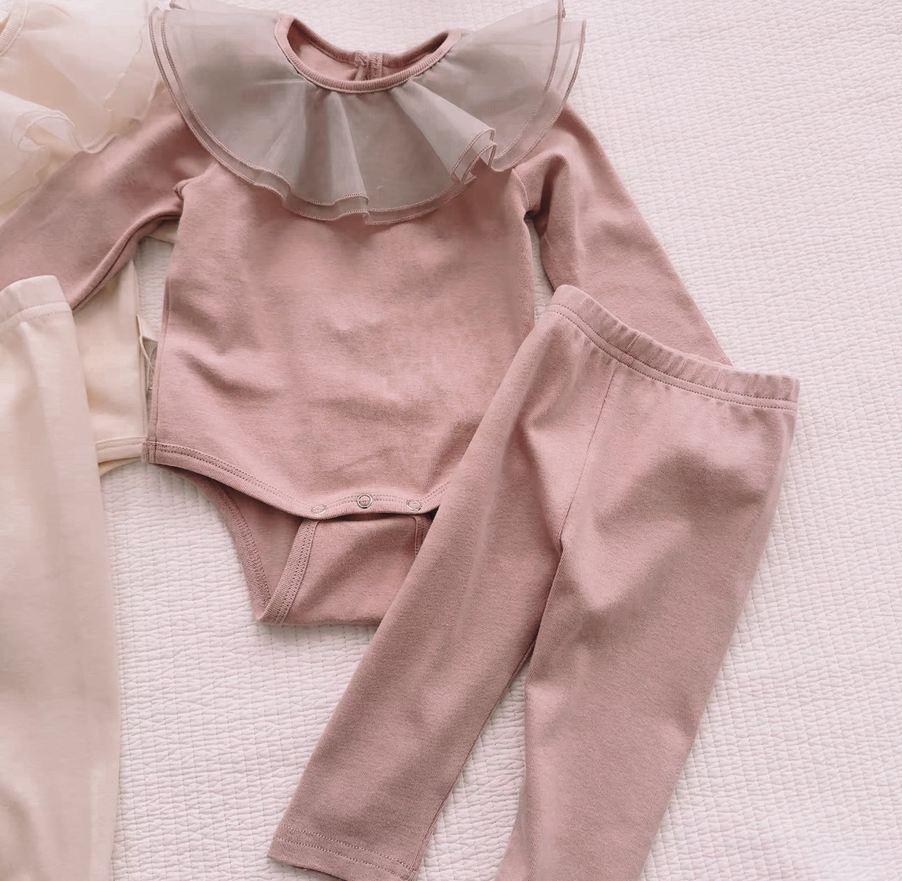 Pre order tutu collar cotton set