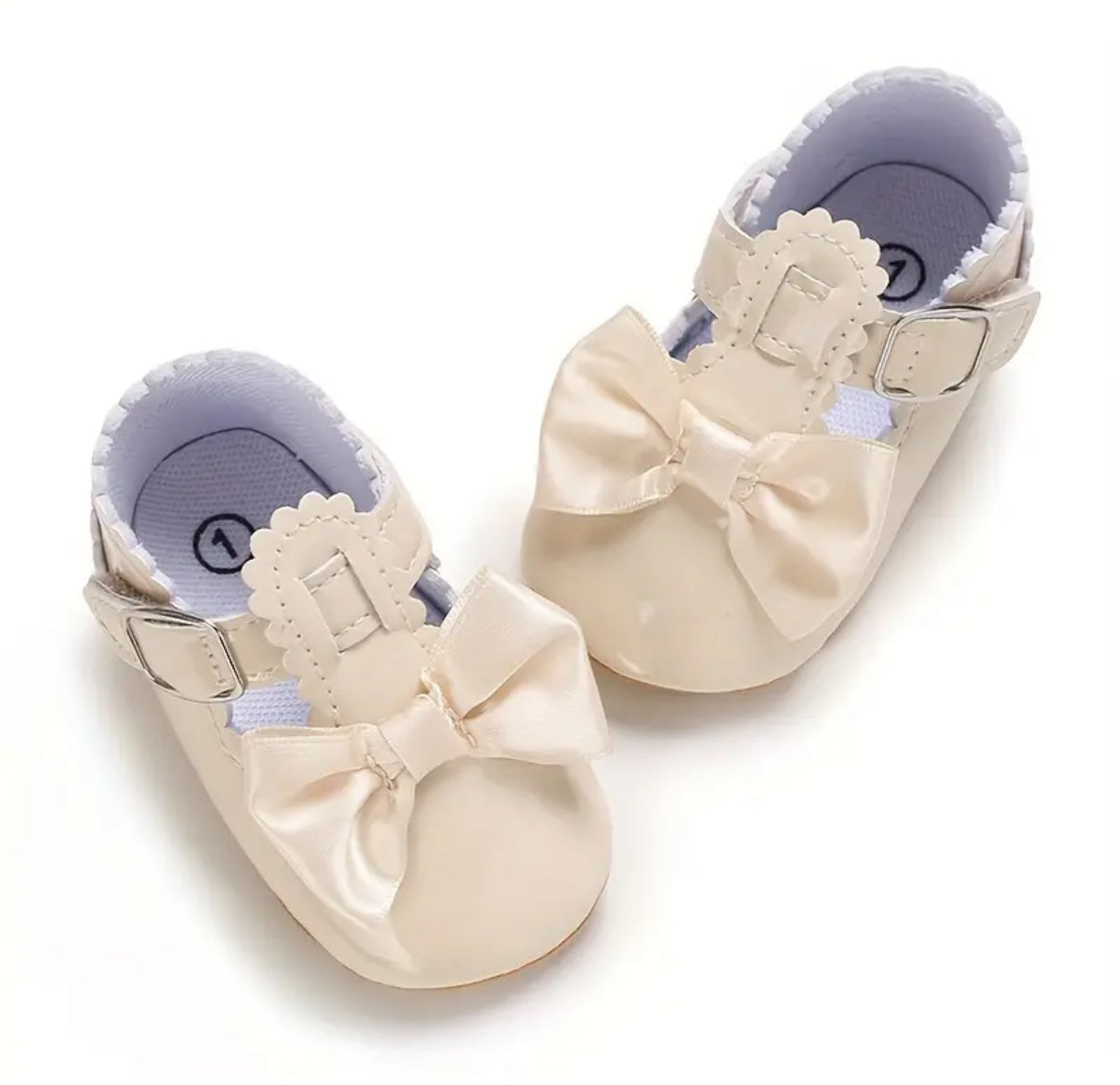 Pre order patent bow shoes