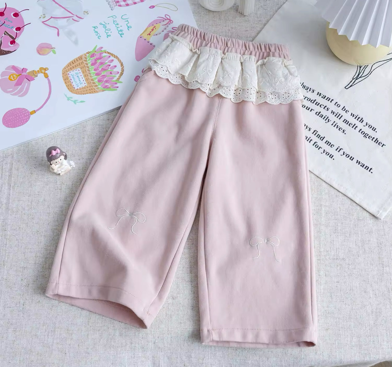 Spring lace trim bow joggers