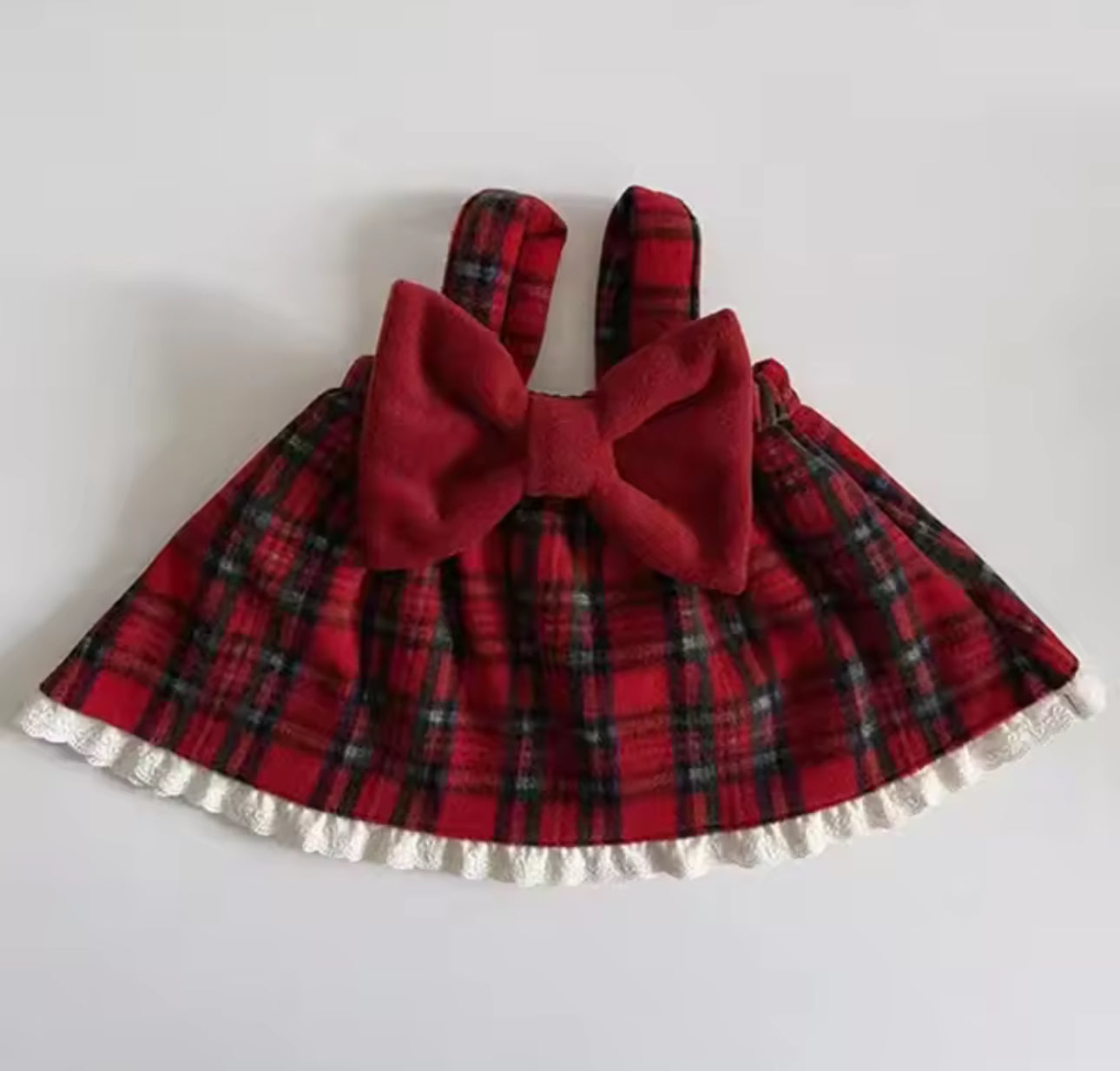 Fleece bow skirts