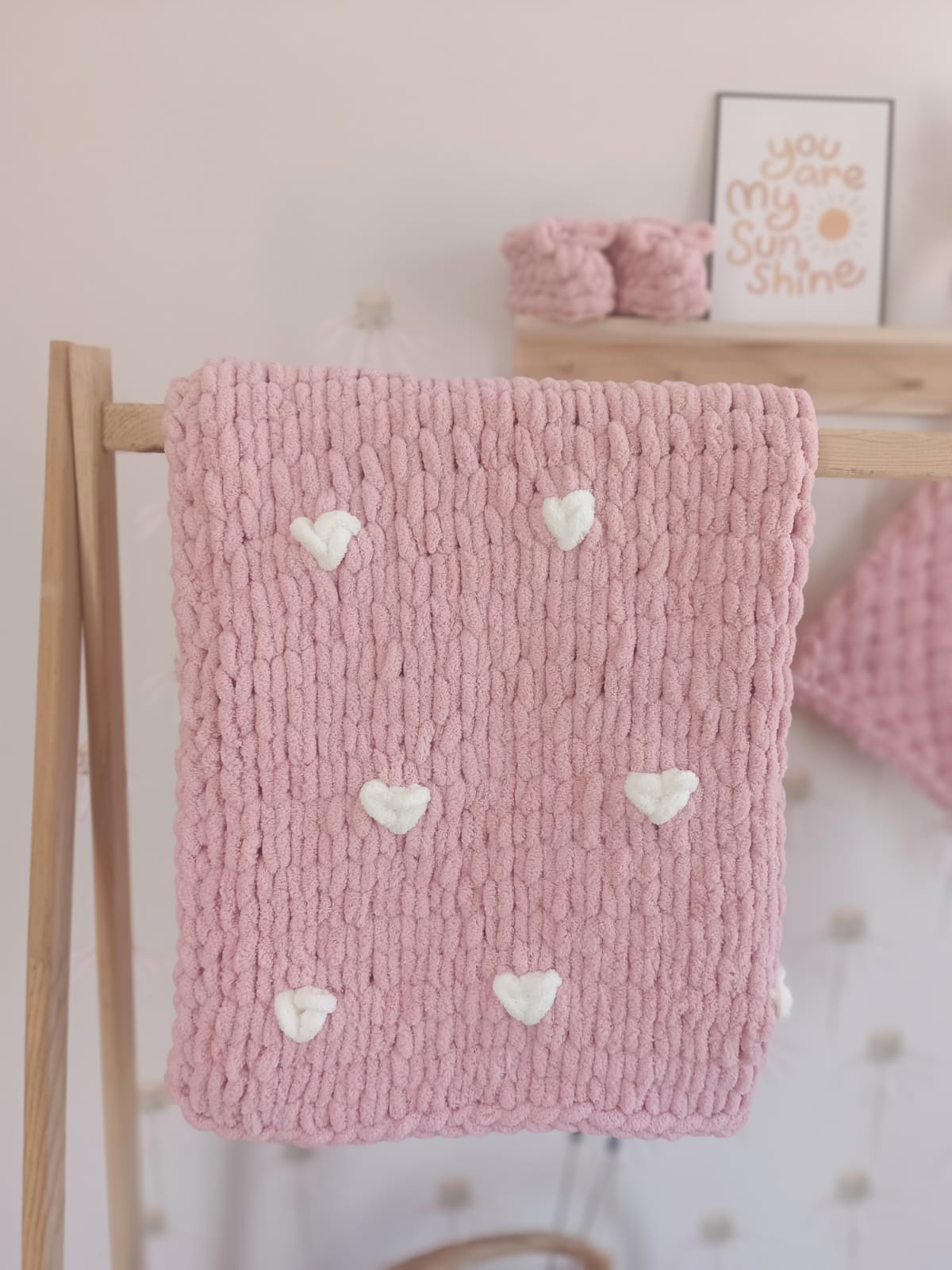 Chunky handknit soft baby heart blankets pre order