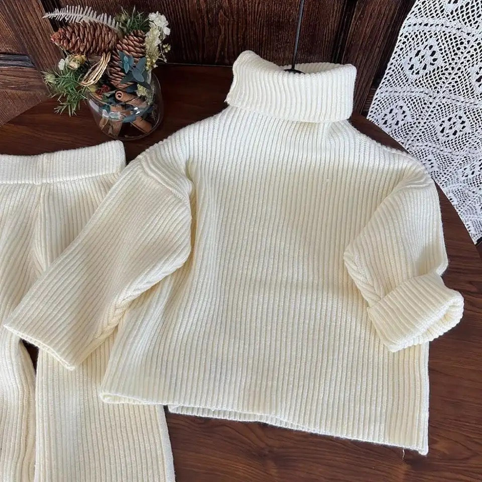 Thick knit roll neck and trousers cream/beige