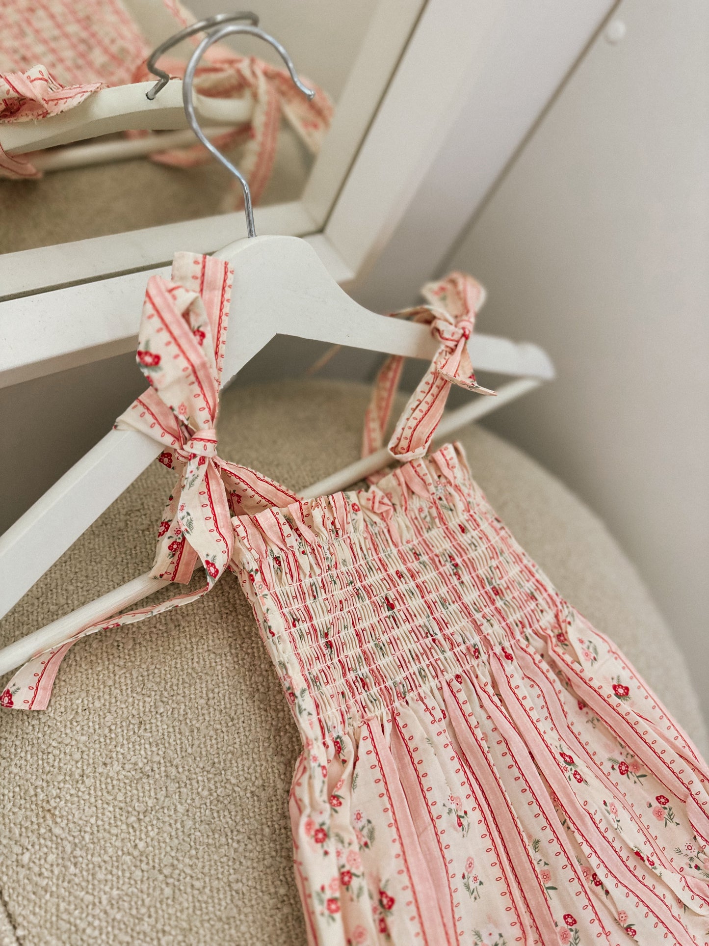 Summer floral pattern bow tie romper