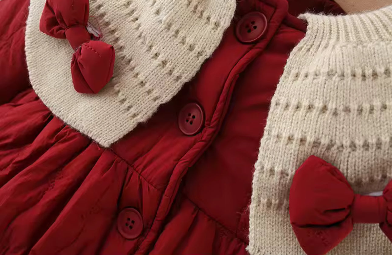 Knitted trim bow coats