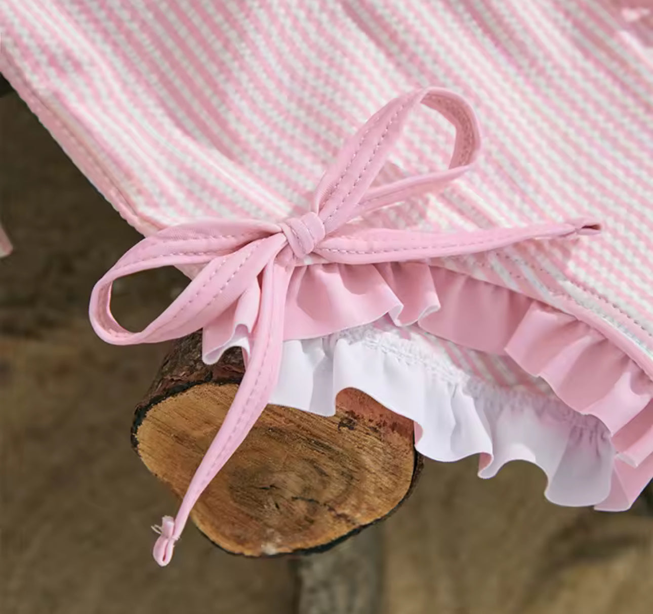 Crinkle gingham swim set