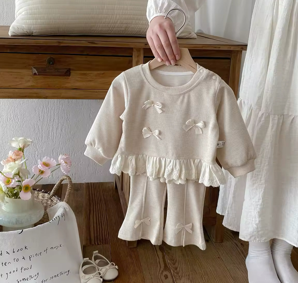 Spring two piece lace trim bow set (pre order)