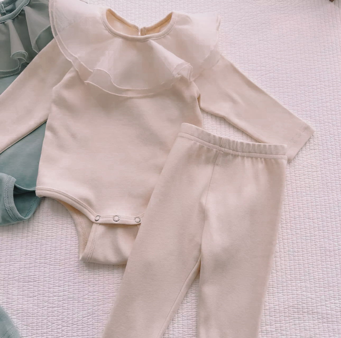 Pre order tutu collar cotton set