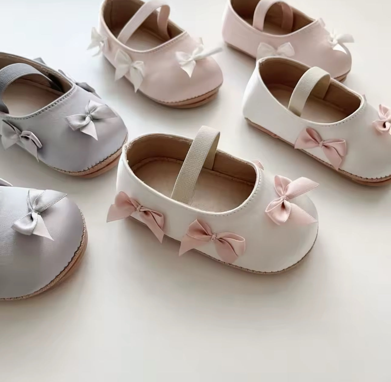 Satin bow shoes