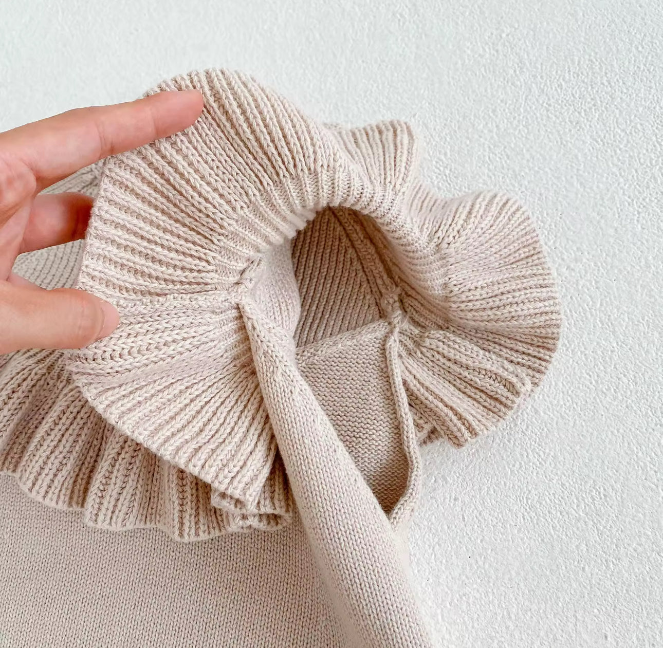 Light brown thick knit frill romper and bonnet set