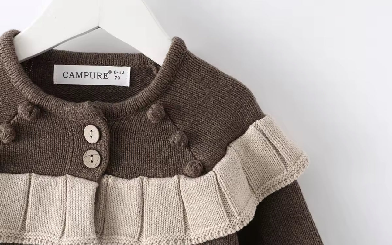 Thickened knitted brown cardigan