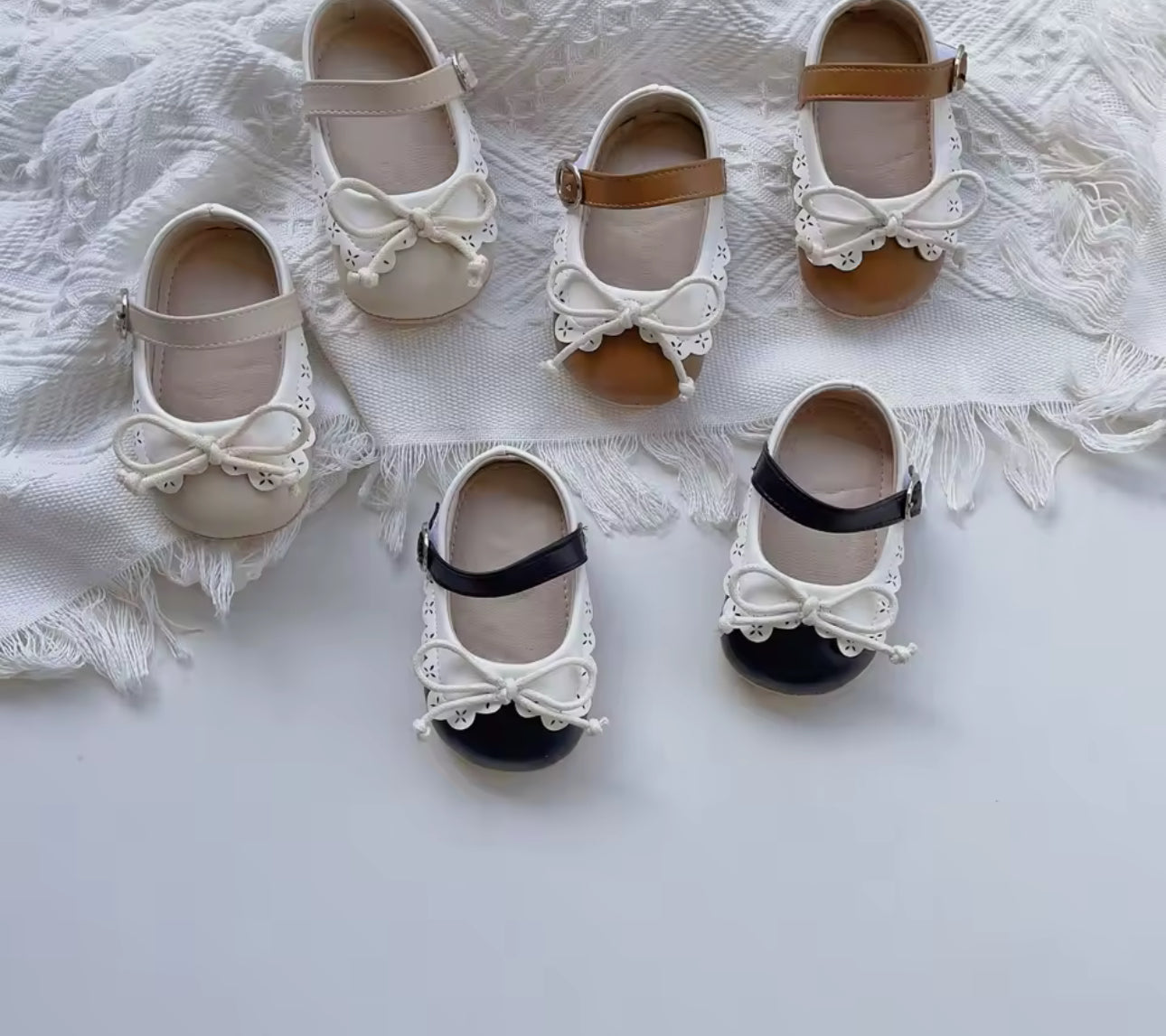 Autumn vegan leather bow shoes