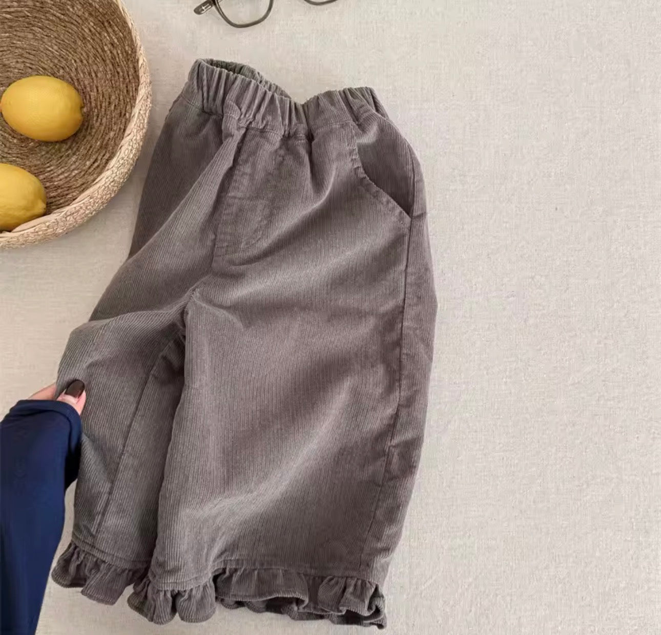 Corduroy frill trim trousers