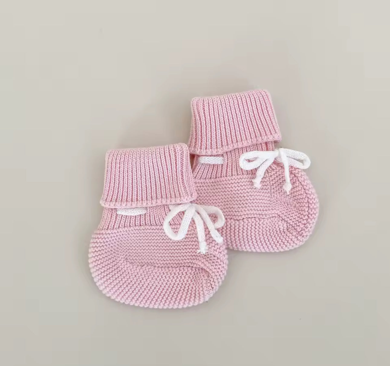Baby pink gingham thick knit romper/bootie set