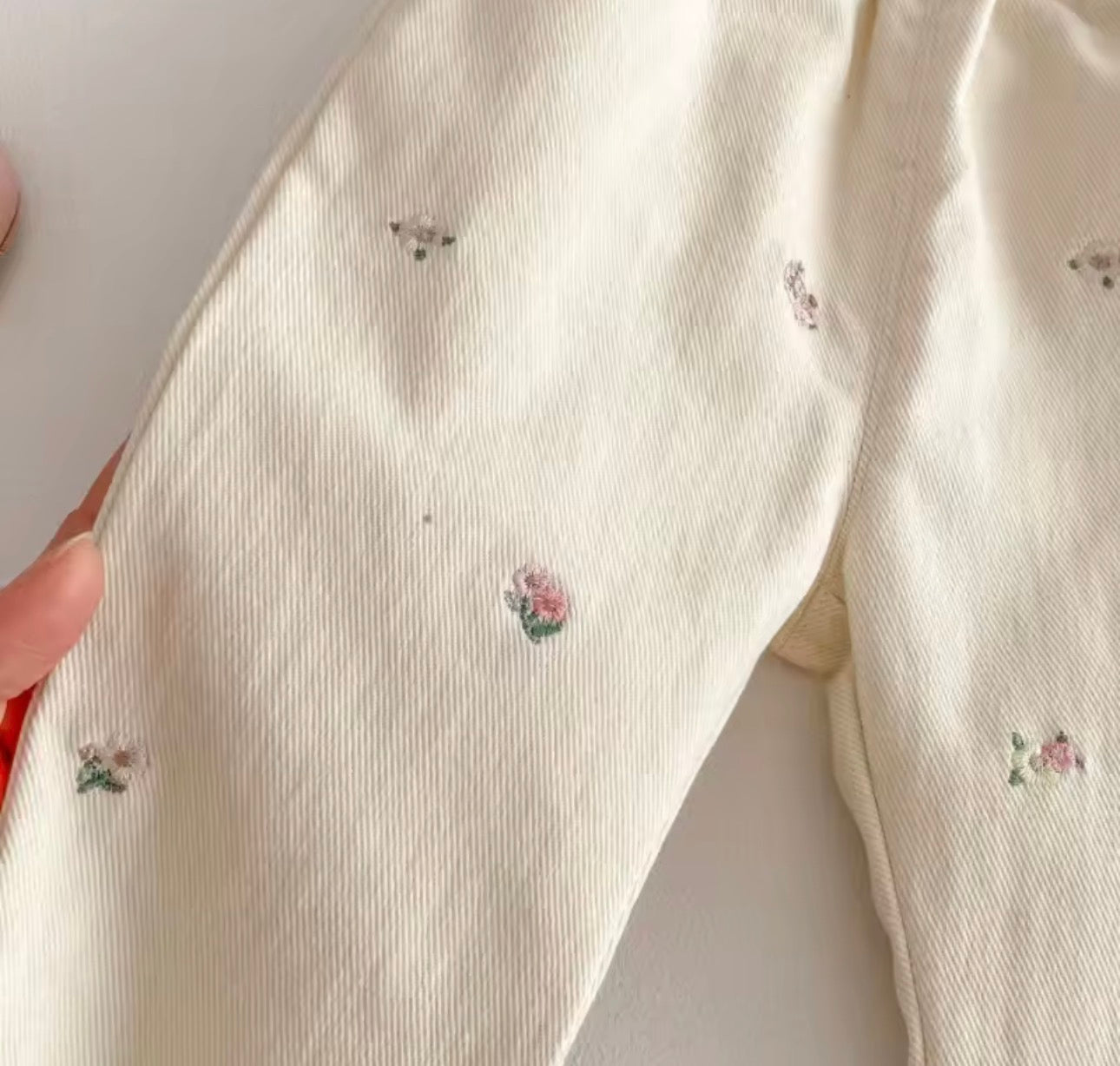 Baby pink flower embroidered collar top and cream jeans set