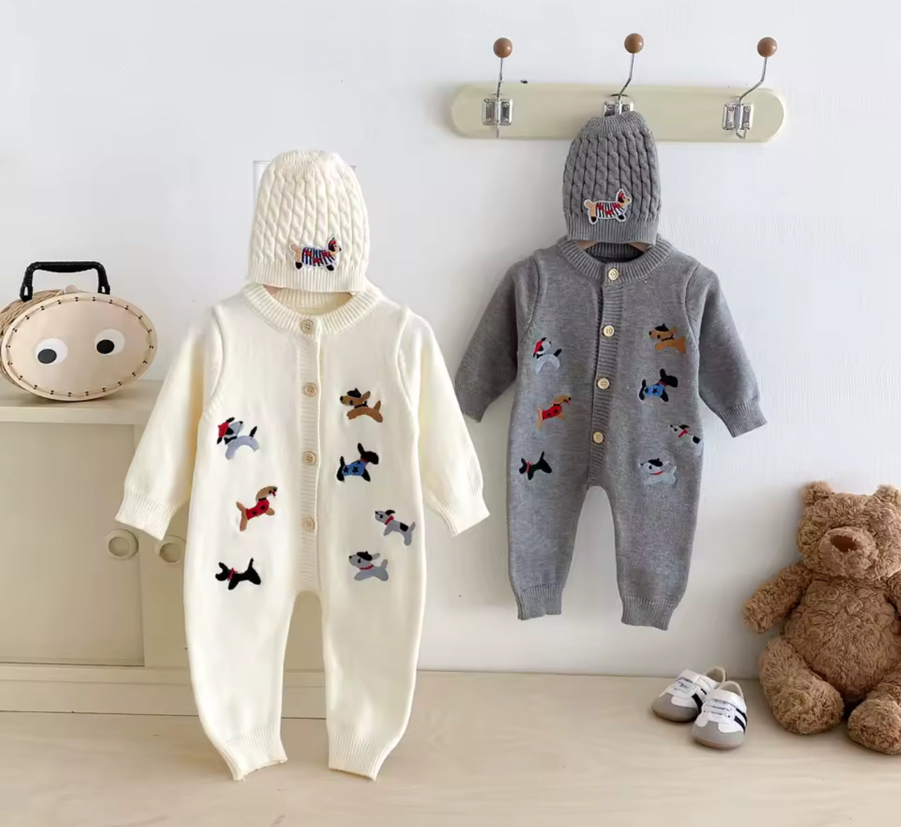 Thick knit dachshund print romper hat sets