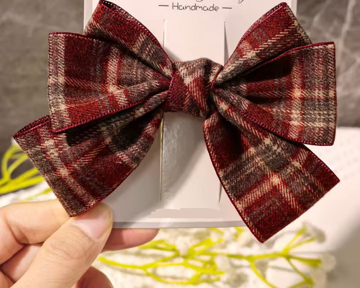 Velvet tartan hair bow