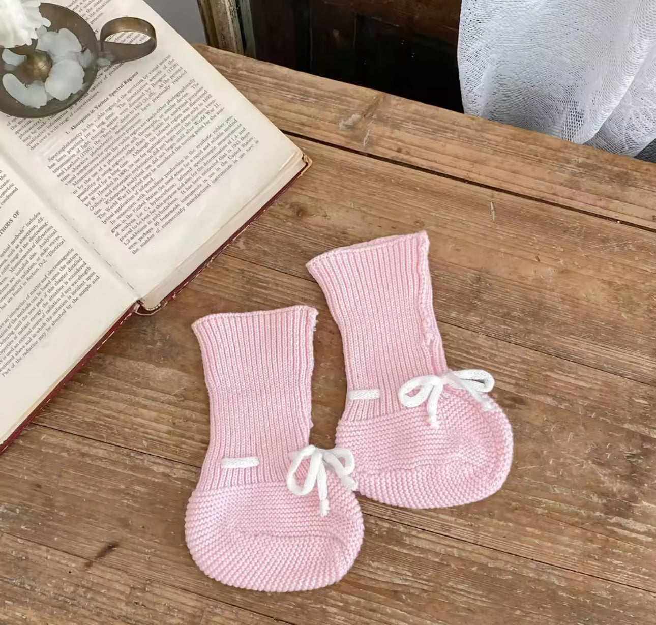 Baby pink gingham thick knit romper/bootie set