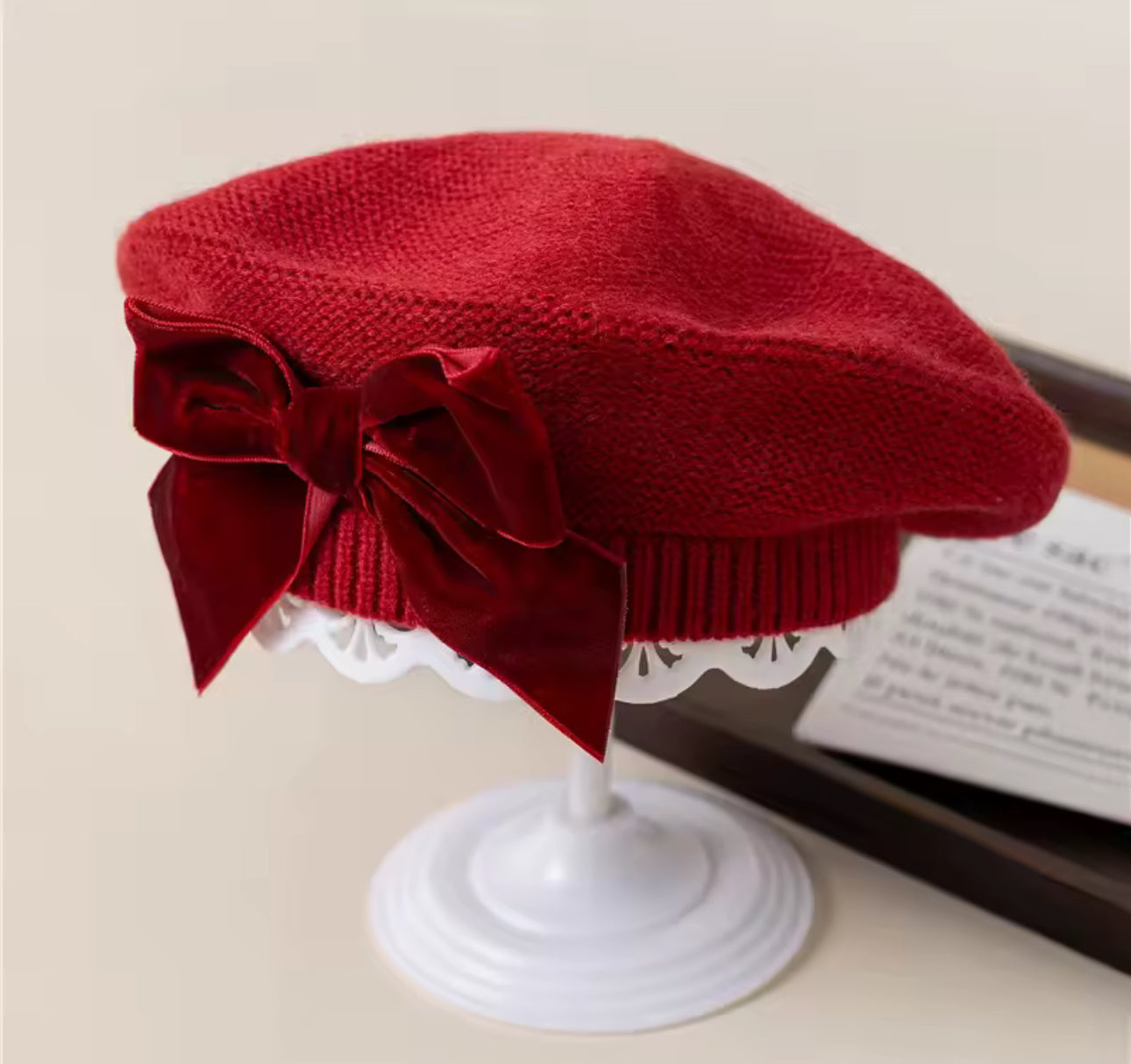 Velvet bow knit berets