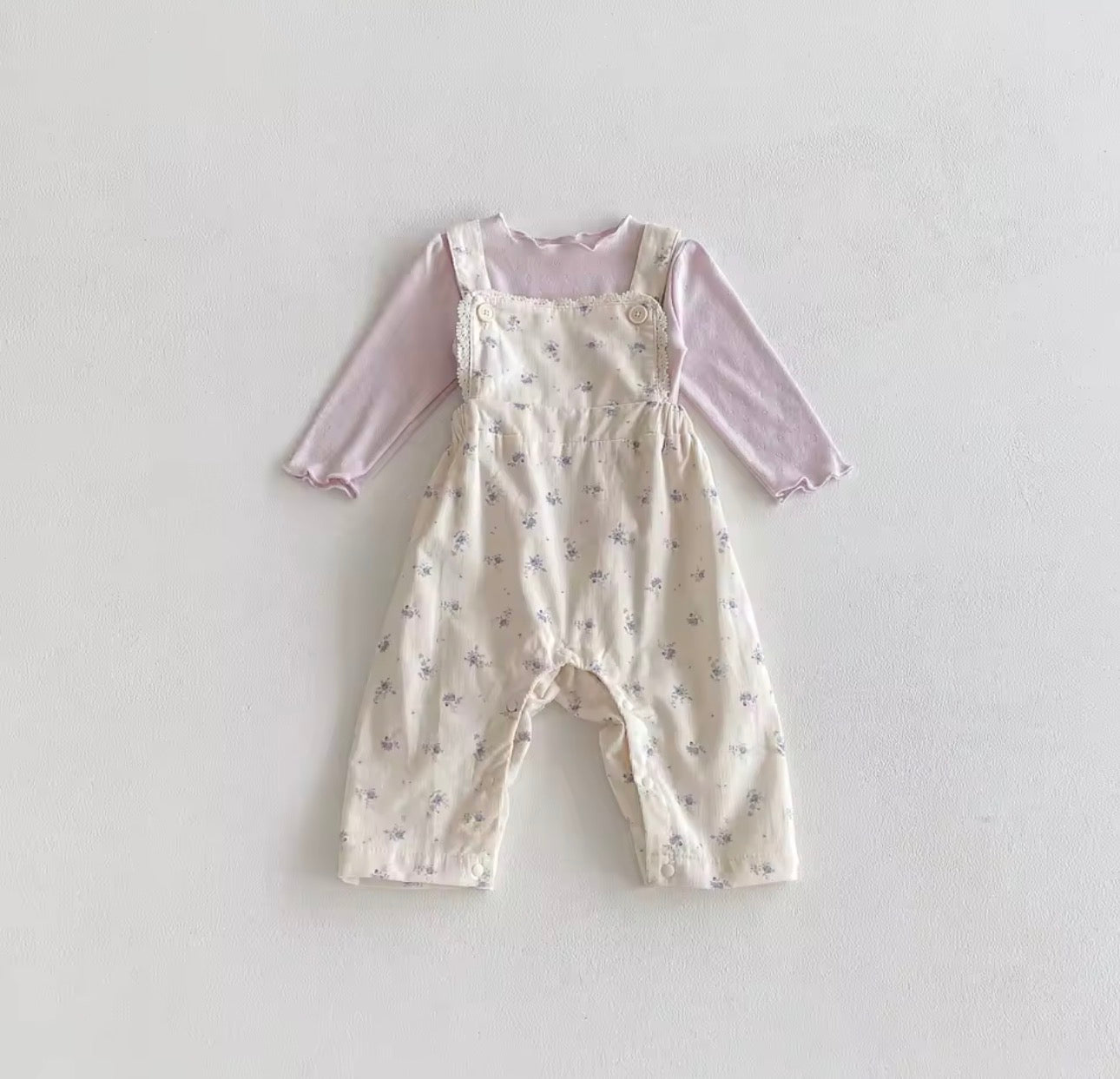 Lilac cotton top and floral dungaree set