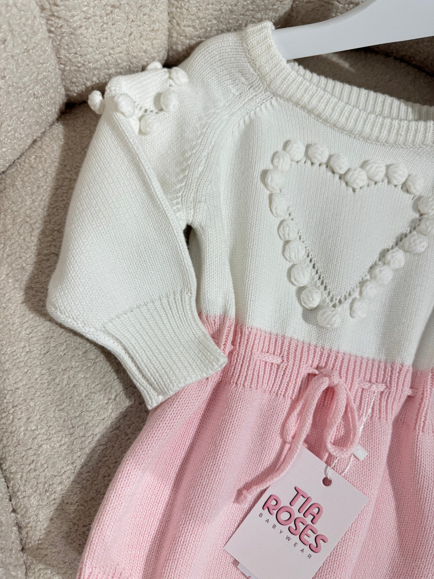 Knit heart romper pink