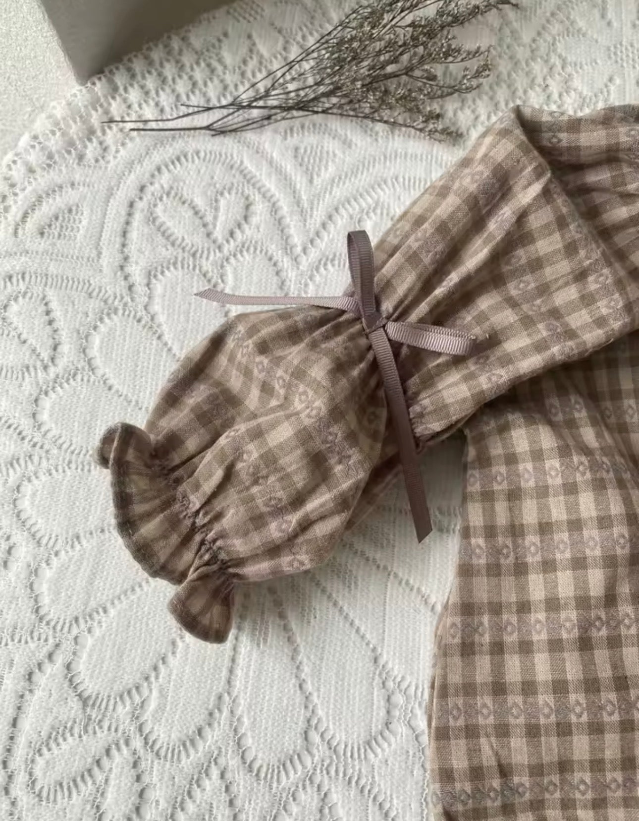 Brown chequered bow sleeve romper