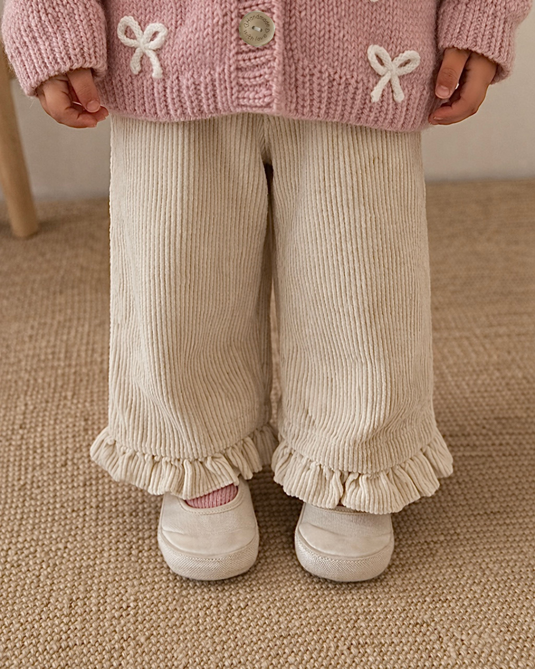 Corduroy frill trim trousers